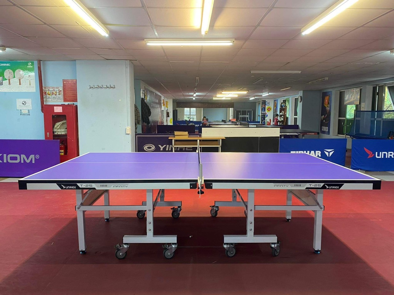 Bàn Unrex Infinity T25.jpg